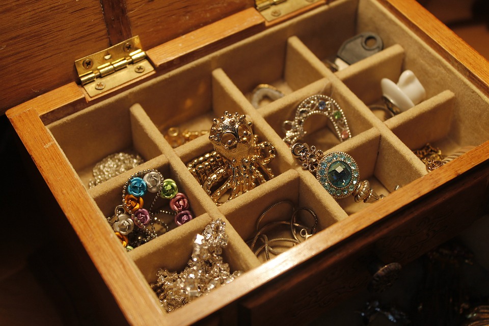 jewels-1090711_960_720