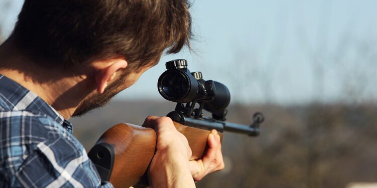 Ako si zaobstarať tlmič na poľovanie? Stručný návod