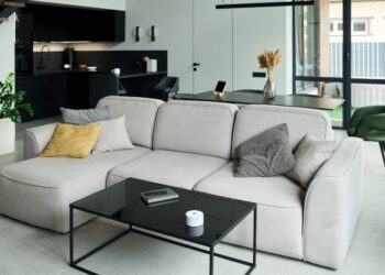 Plánujete kúpu novej sedačky? Prečo si ju nechať vyrobiť na mieru?